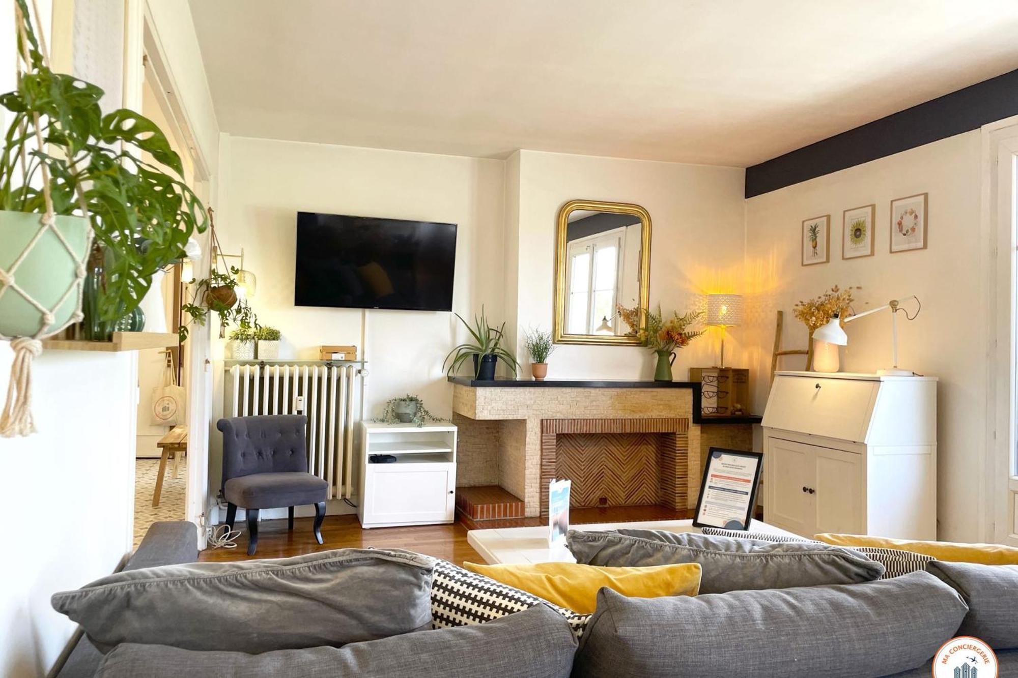 קאין Le Penthouse - Vue Centre Ville, Proche Gare Sncf מראה חיצוני תמונה
